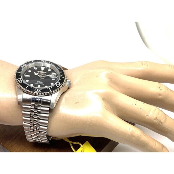 Invicta Men's Watch 30091 Pro Diver Automatic Silver Stainless Steel Black Dial - Picture 4 of 14